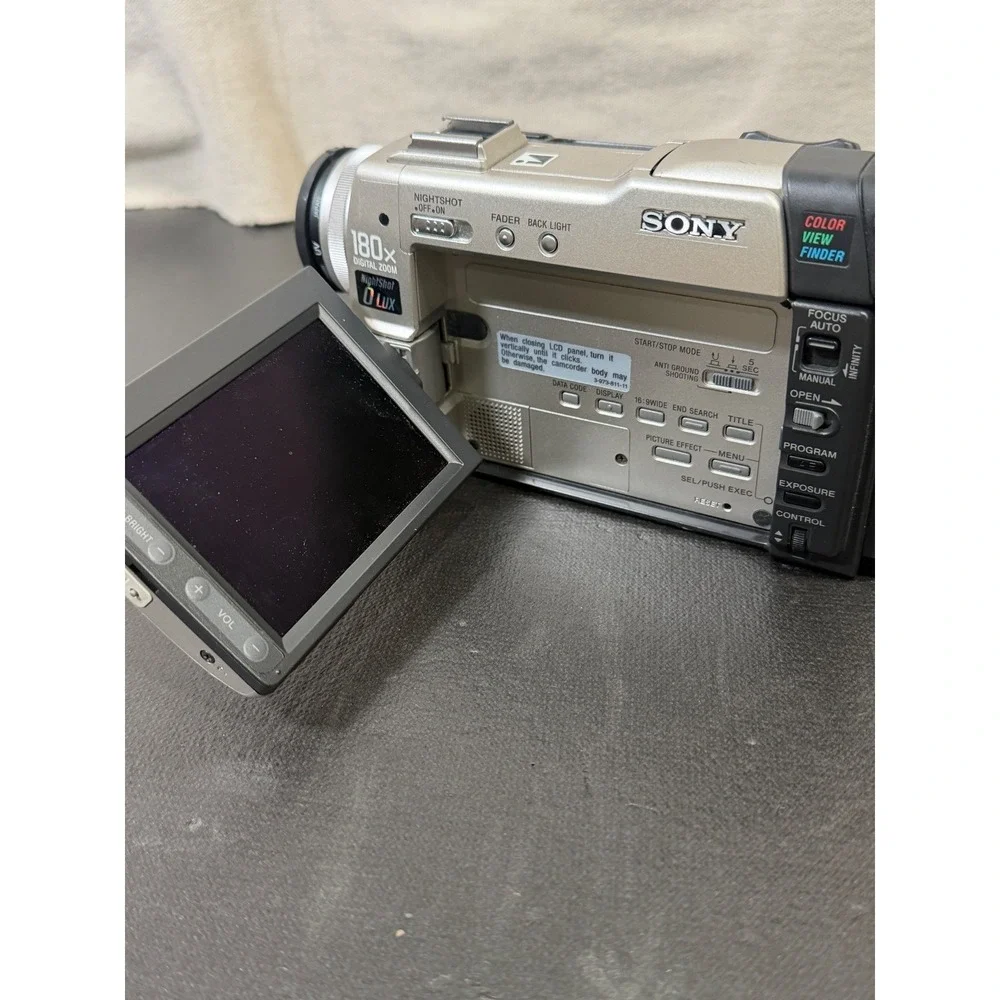 Sony Camcorder Silver Vintage DCR-TRV9 Handycam MiniDV Parts Repair